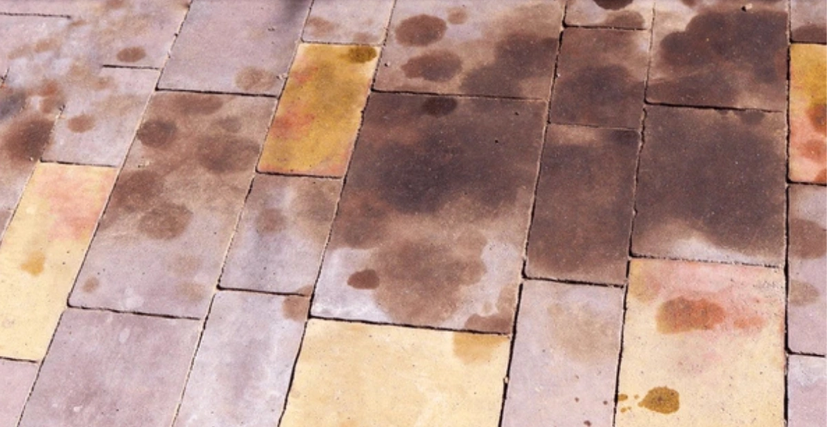 How to Remove Oil Stains from Your Driveway